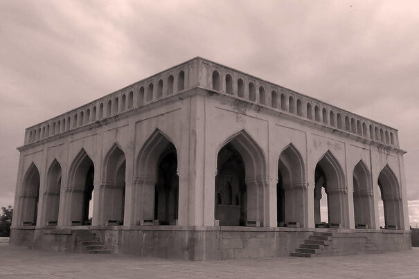 Taramati Baradari, Heritage attraction to see in Hyderabad