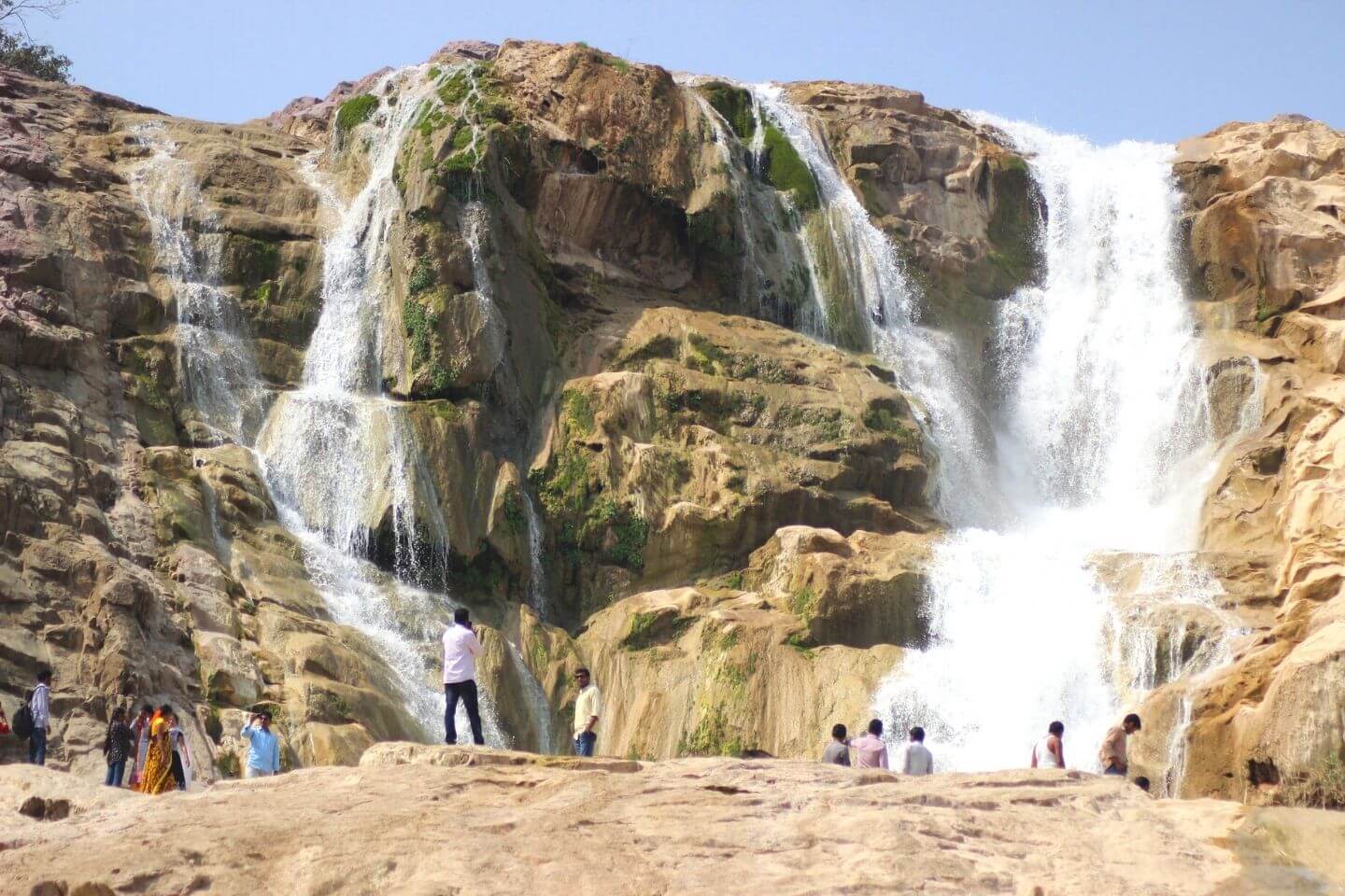 tourist places near hyderabad within 1000 km